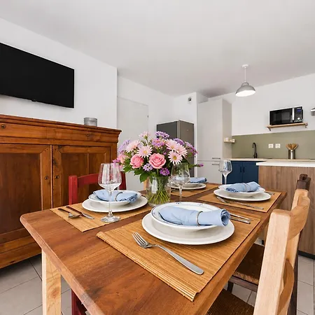 T3 Lumineux Apartment *